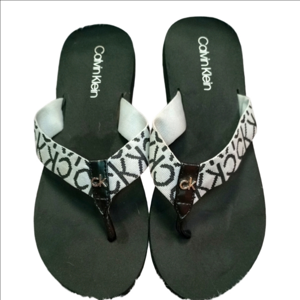 Calvin Klein Silver Black Thong Wedge Flip Flop Sandals Size 8